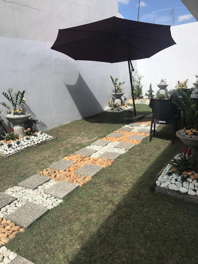 Hillary Timog Park Homes Angeles Ngoại thất bức ảnh