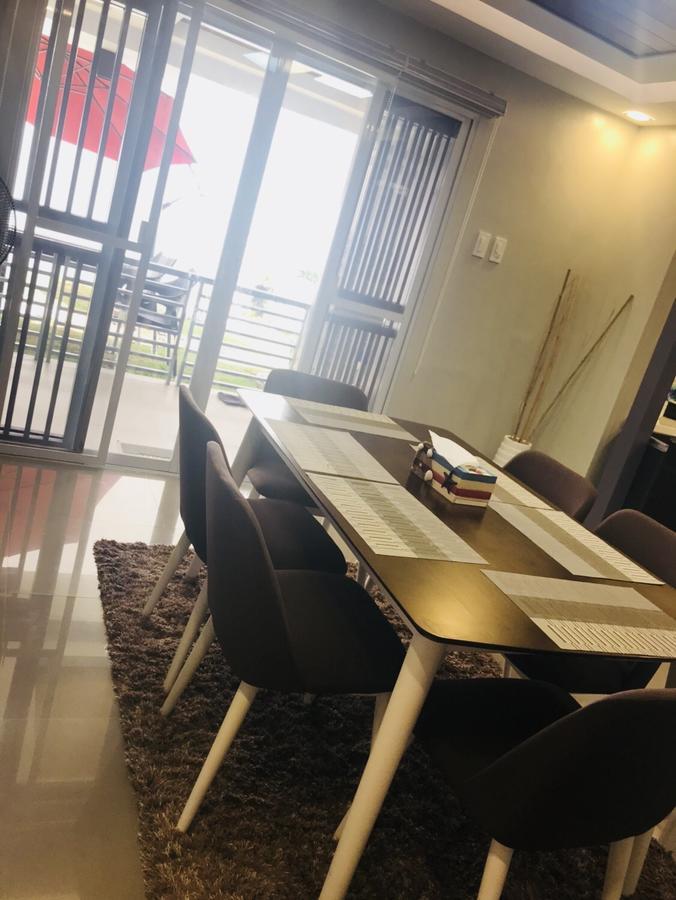 Hillary Timog Park Homes Angeles Ngoại thất bức ảnh
