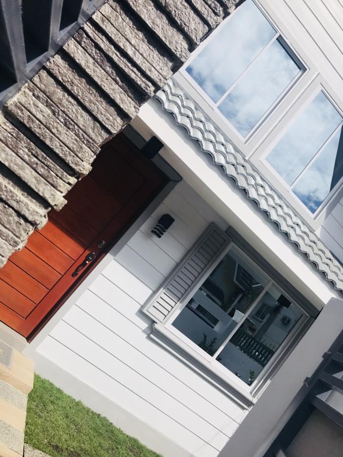 Hillary Timog Park Homes Angeles Ngoại thất bức ảnh