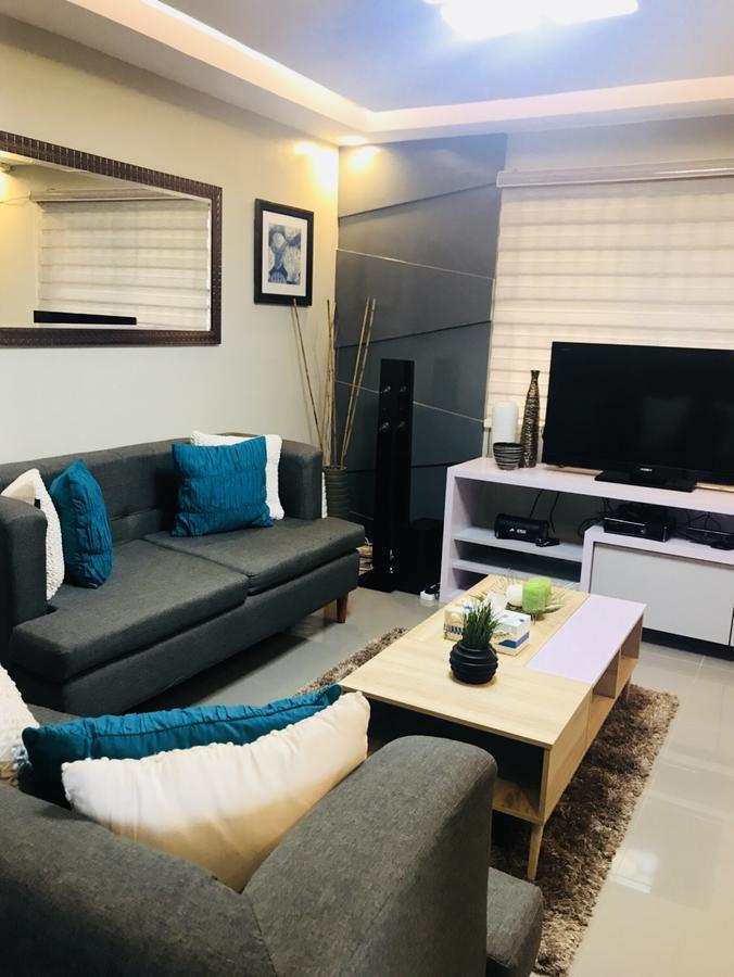 Hillary Timog Park Homes Angeles Ngoại thất bức ảnh