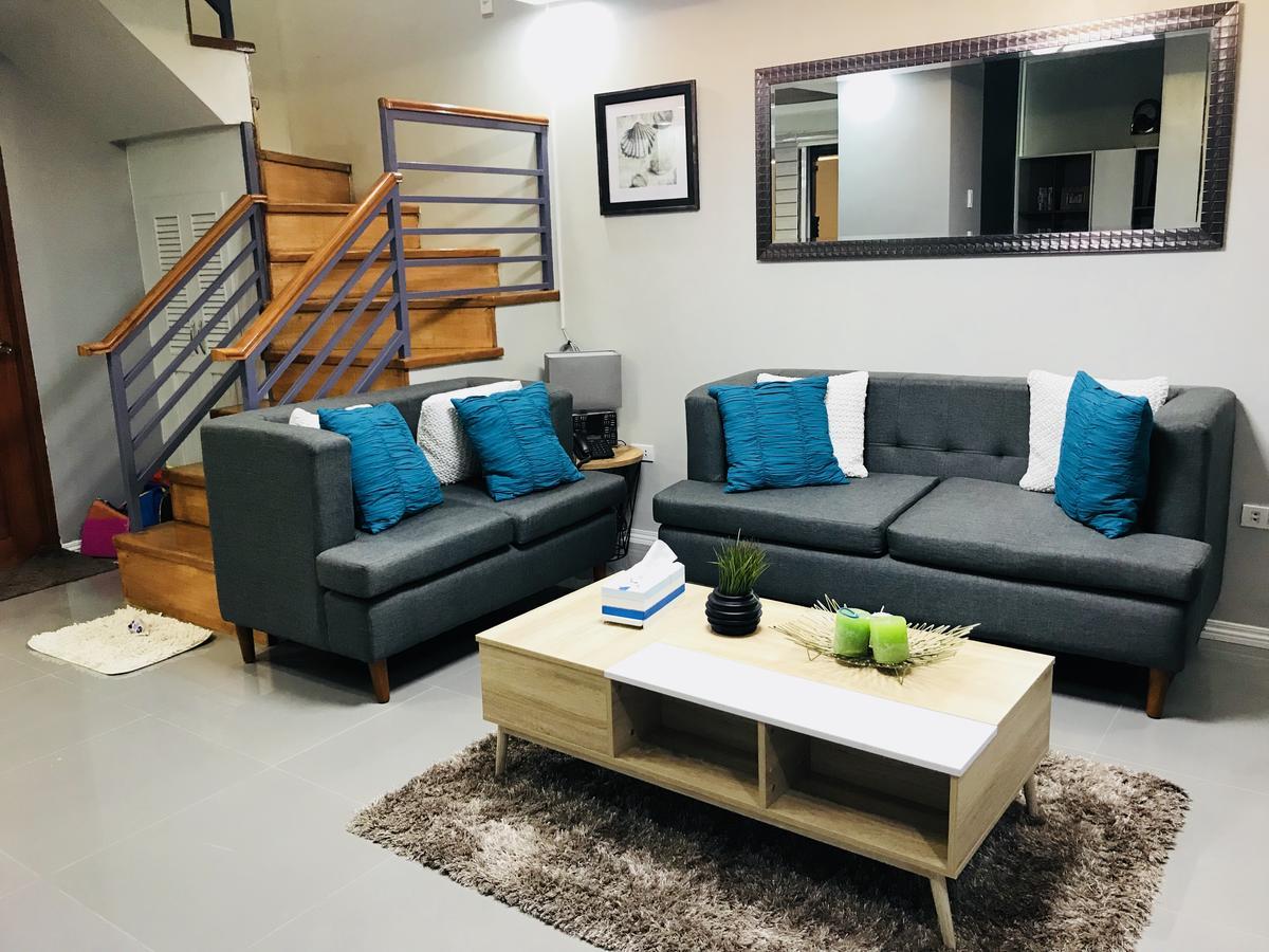 Hillary Timog Park Homes Angeles Ngoại thất bức ảnh